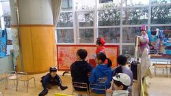 テーブル, 民衆, 男, グループ が含まれている画像

AI 生成コンテンツは誤りを含む可能性があります。