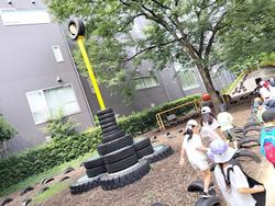 屋外, バイク, ストリート, グループ が含まれている画像

AI 生成コンテンツは誤りを含む可能性があります。